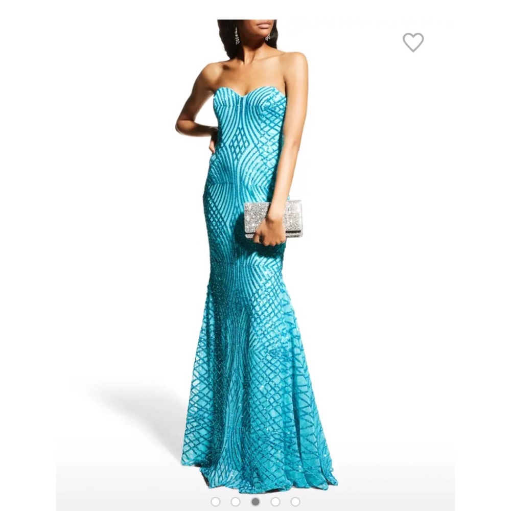 NWT Jovani strapless mermaid gown in teal.